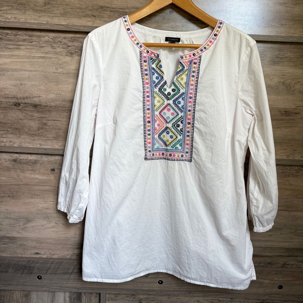 Talbots M White Tunic Colorful Geometric Embroidered Beaded Blouse Boardwalk